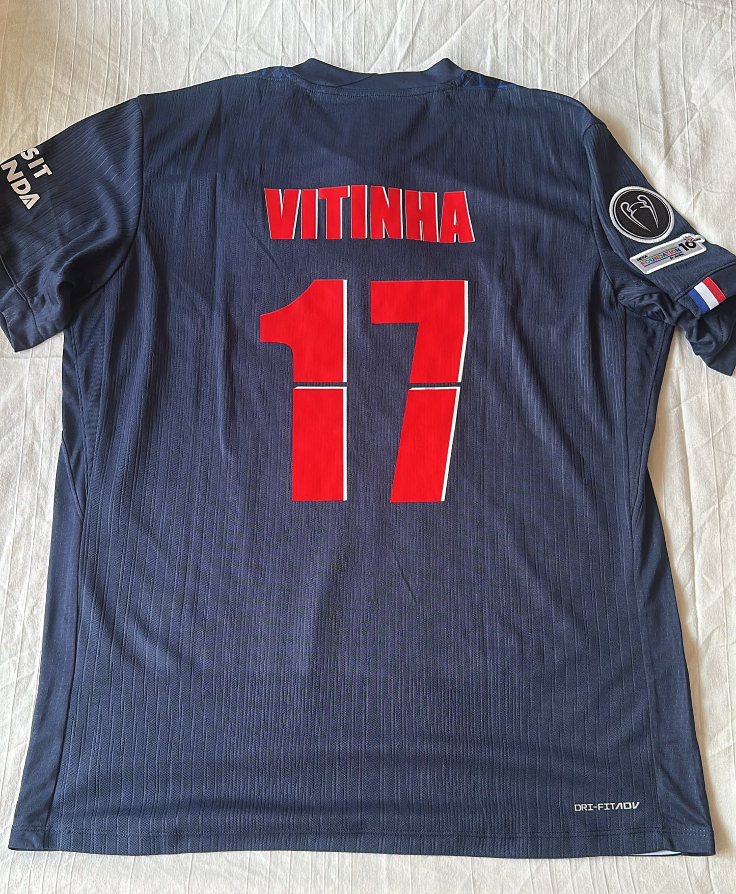 Camiseta Deportiva Premium Azul Marino Manga Corta