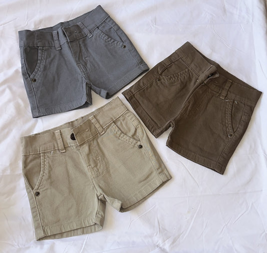 Pantalón corto infantil básico de algodón | 3 colores disponibles