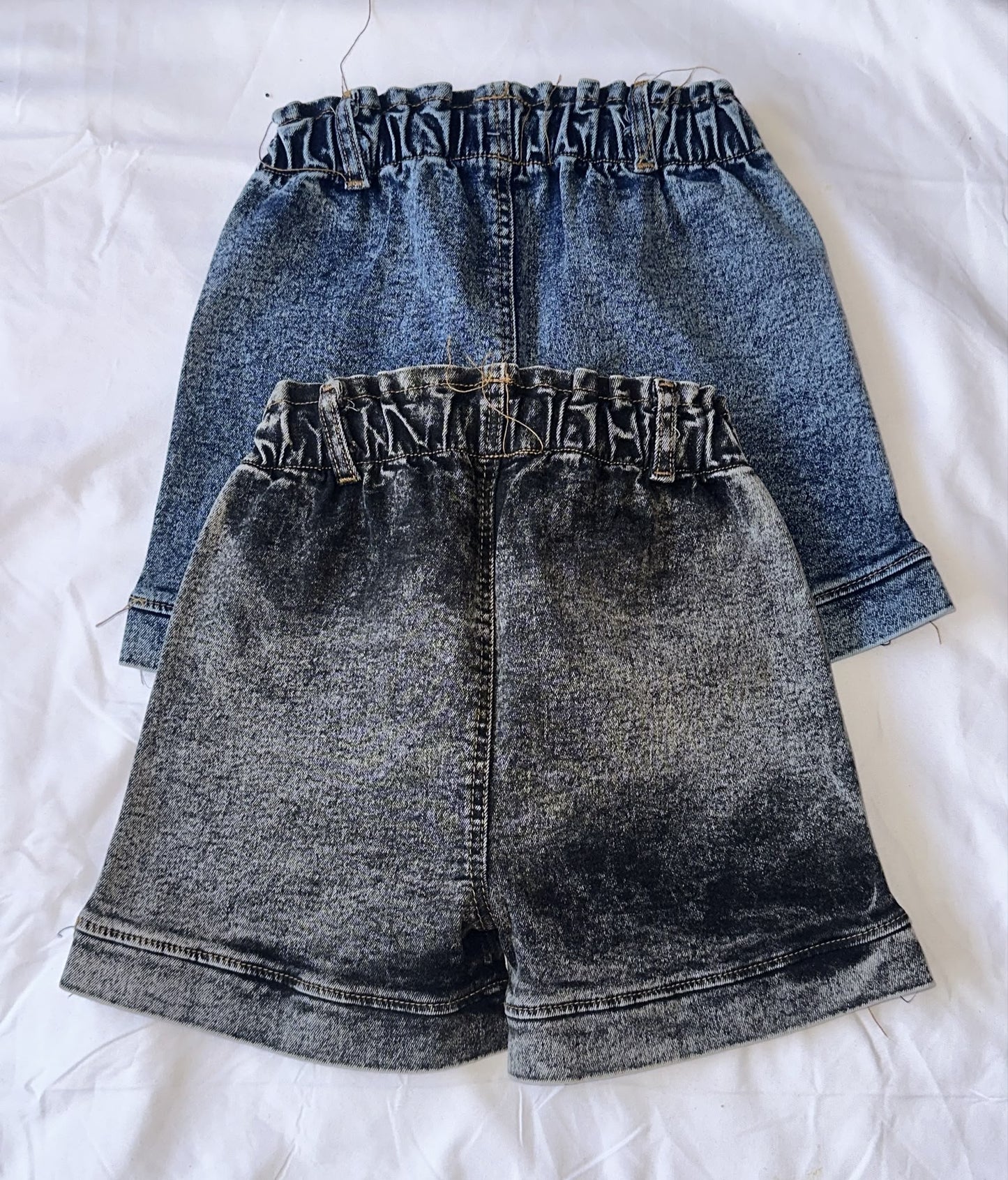 Short Vaquero Infantil con Bordado