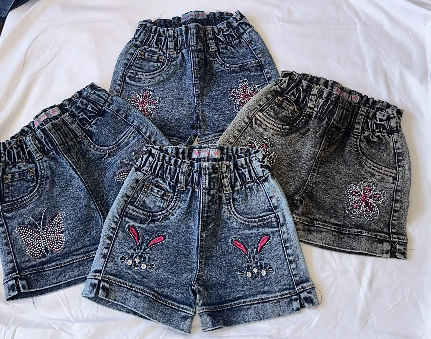 Short Vaquero Infantil con Bordado
